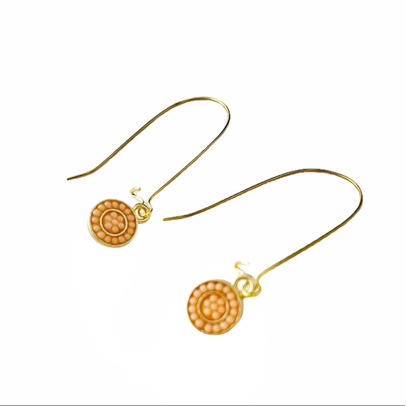 10/$10 Coral beaded pendant drop earrings w gold wire - Picture 5 of 6